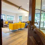 Michels Muehle - Pitt Sin Atelier Apartman